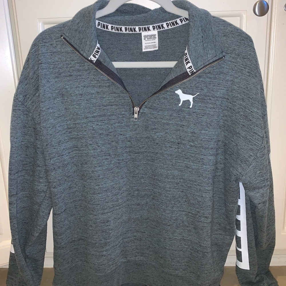 Victoria Secret Pullover